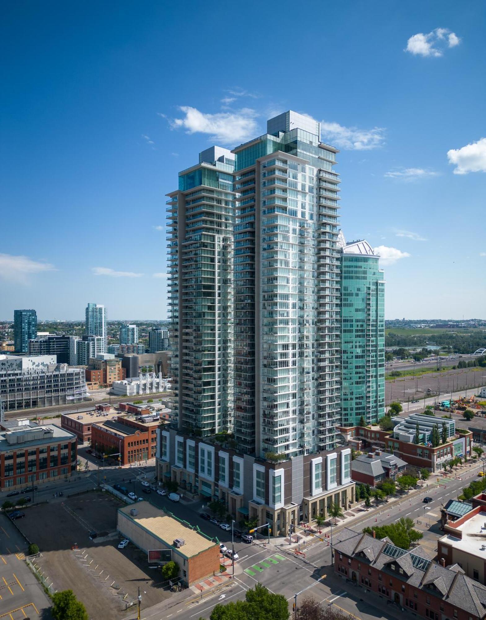 Modern Suite Calgary Downtown 5 Min Walk Stampede Екстериор снимка