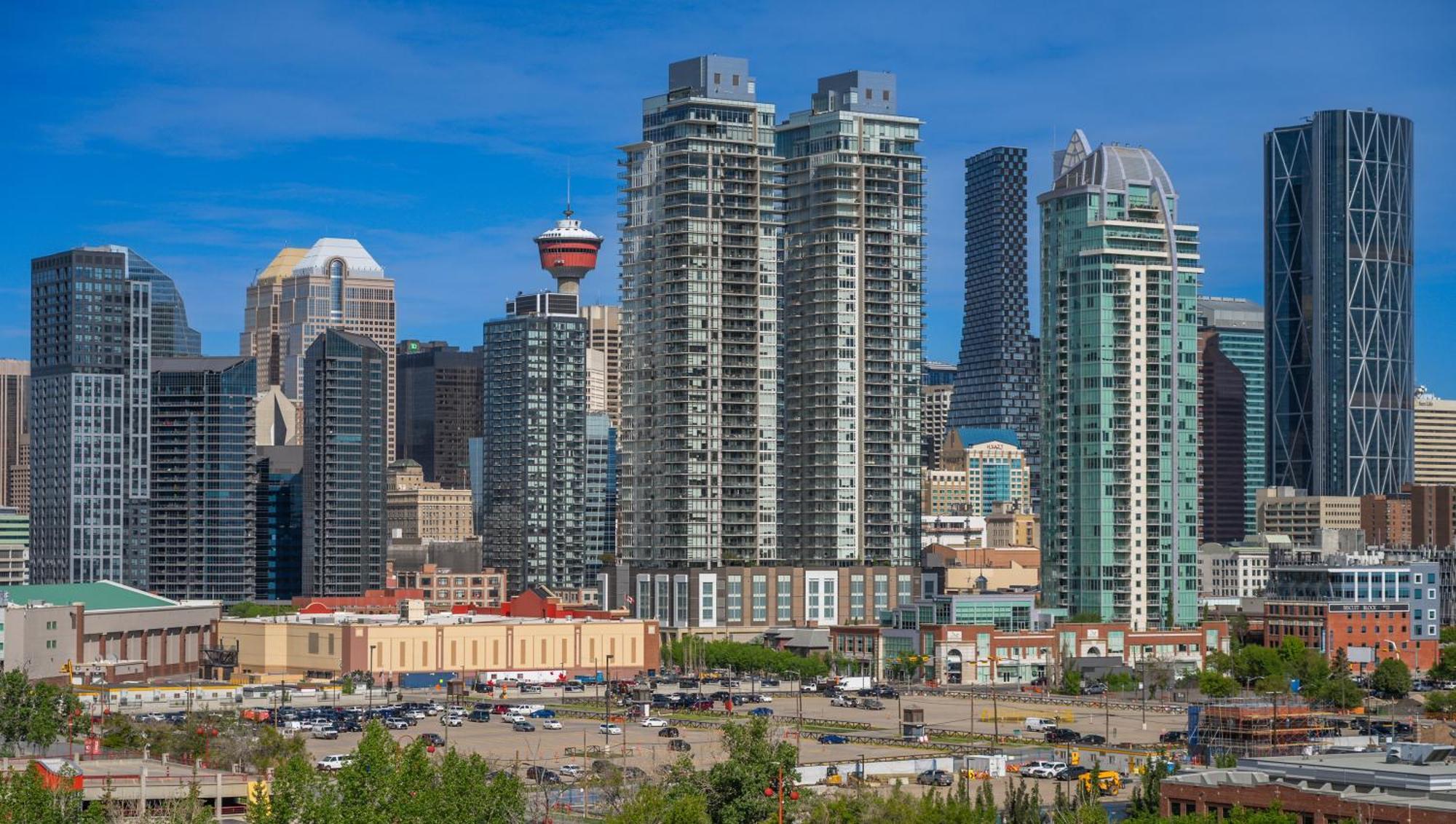 Modern Suite Calgary Downtown 5 Min Walk Stampede Екстериор снимка