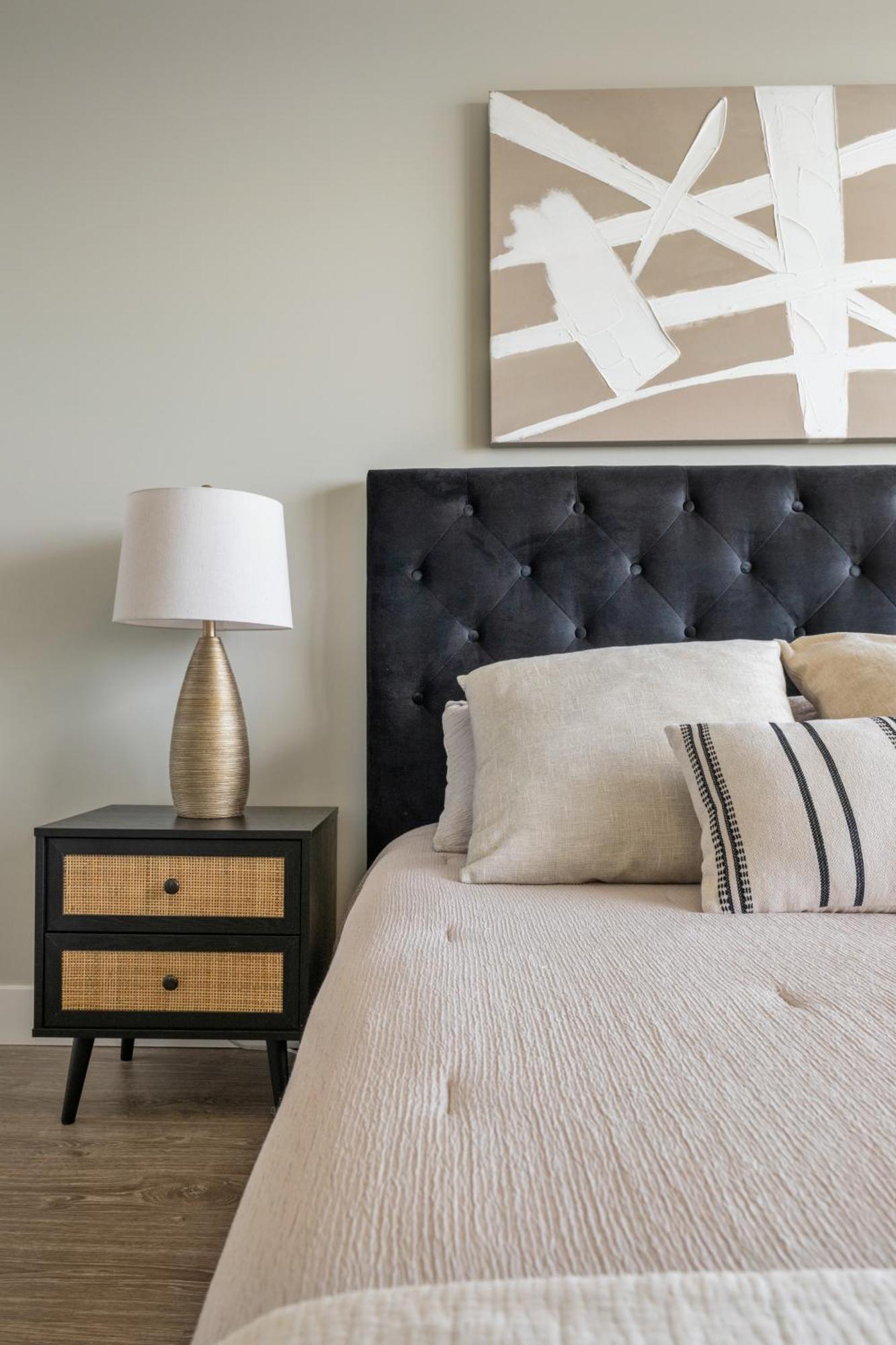 Modern Suite Calgary Downtown 5 Min Walk Stampede Екстериор снимка