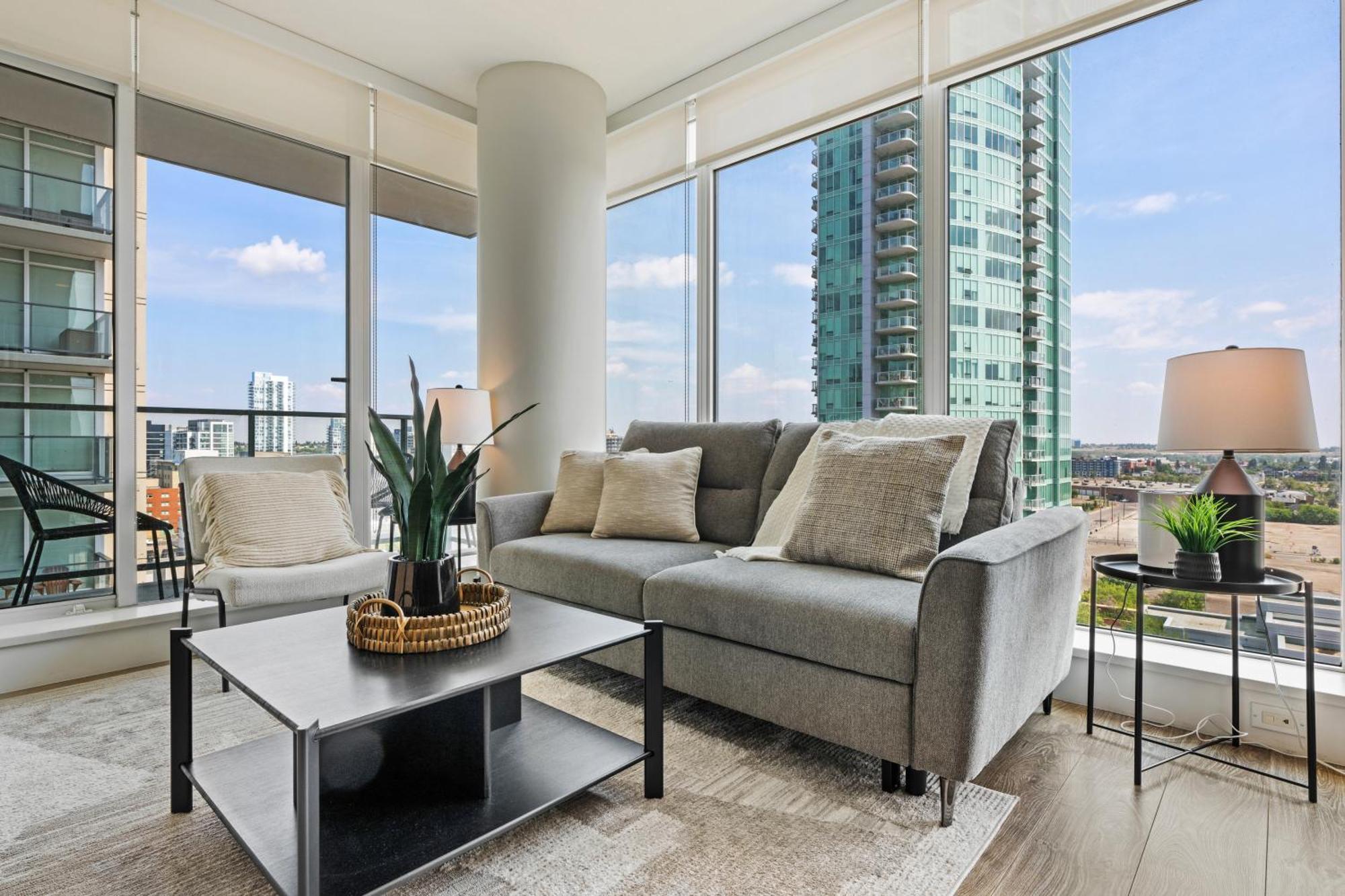 Modern Suite Calgary Downtown 5 Min Walk Stampede Екстериор снимка